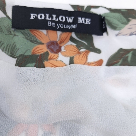 Follow Me White Peach Green Floral Asymmetric Skirt Sz M - Picture 9 of 12